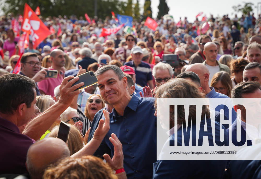 Pedro Sánchez Participates in the First Pre-Campaign Event in Dos Hermanas, Seville. The Secretary-General of the PSOE and Prime Minister, Pedro Sánchez, upon his arrival at the first pre-campaign event for the November 29 elections, October 10, 2026, in Dos Hermanas, Seville, Andalusia, Spain. The PSOE held its first pre-campaign event today for the general elections on November 29 (29N), October 10, 2026. María José Ló, Dos Hermanas, Seville, Dos Hermanas, Seville, Spain