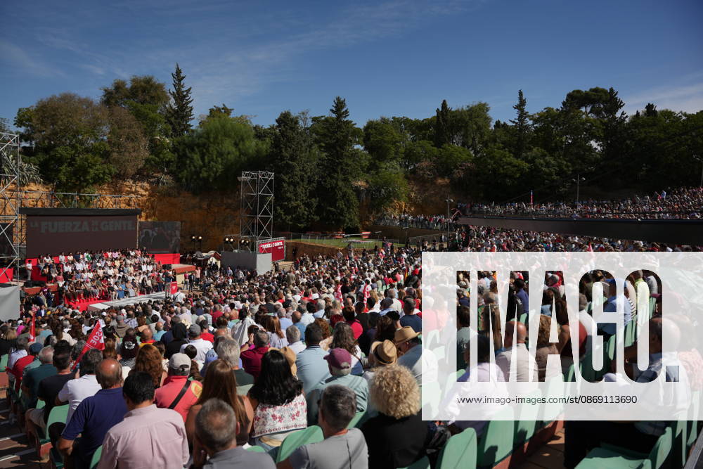 Pedro Sánchez Participates in the First Pre-Campaign Event in Dos Hermanas, Seville. The Secretary-General of the PSOE and President of the Government, Pedro Sánchez, attended the first pre-campaign event for the November 29 elections on October 10, 2026, in Dos Hermanas, Seville, Andalusia, Spain. The event was also attended by the Secretary-General of the PSOE, María Jesús Montero, and the mayor of Dos Hermanas and Secretary of Organization of the PSOE, Francisco Rodríguez. October 10, 2026. María José Ló. Dos Hermanas, Seville. Dos Hermanas, Seville, Spain.