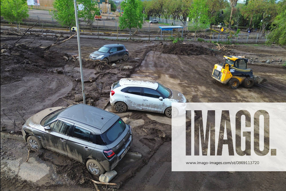 Santiago, October 10, 2026: Roadwork is underway following the flood that affected the Las Condes district. Dragomir Yankovic, Aton Chile, Santiago, Chile. Aton 1198285