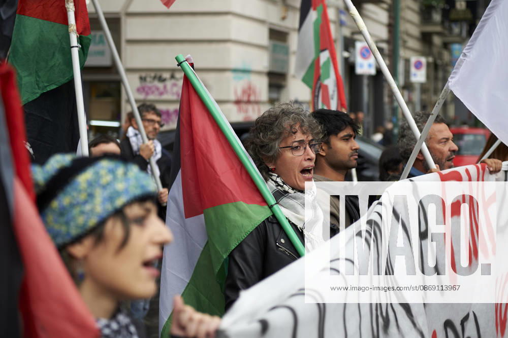 Pro-Palestine protests in Naples NAPLES, ITALY - OCTOBER 10: People take part in a protest during the Global Day of Action for Palestine in defence of the Palestinian people, to call for an arms embargo and sanctions against Israel in Naples, on October 10, 2026. Eliano Imperato Anadolu Naples Italy. Editorial use only. Please get in touch for any other usage.