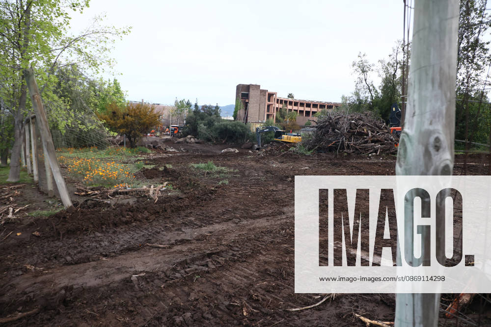 Santiago, October 10, 2026: Roadwork is underway following the flood that affected the Las Condes district. Dragomir Yankovic, Aton Chile, Santiago, Chile. Aton 1198315