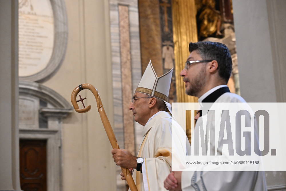 IPA89501586 - Italy, Rome, Vatican, October 10, 2026: Cardinal Baldo Reina celebrates a Mass for the ordination of deacons at St. John Lateran. Photograph by ALESSIA GIULIANI Catholic Press Photo