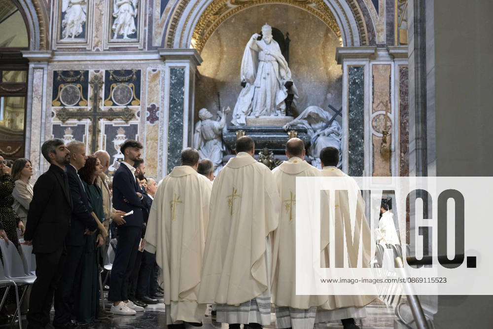 ITALY - ORDINATION -DIACONAL -2026 10 10 Italy, Rome, Vatican, October 10, 2026: Cardinal Baldo Reina celebrates a Mass for the ordination of deacons at St. John Lateran. - NO BOOKS