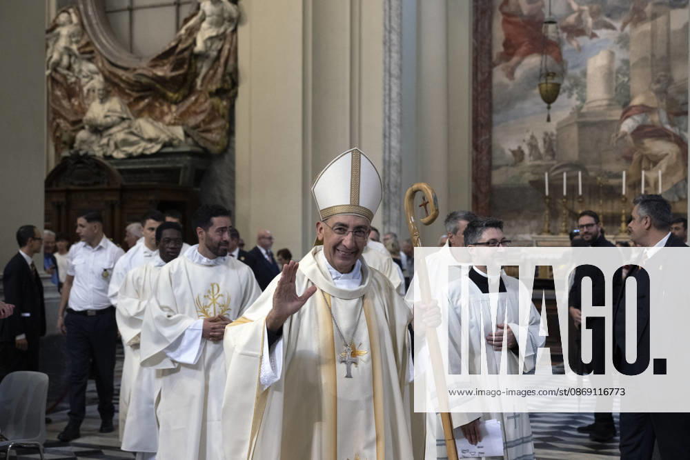 IPA89503421 - Italy, Rome, Vatican, October 10, 2026: Cardinal Baldo Reina celebrates Mass for the ordination of deacons at St. John Lateran. Photo by ALESSIA GIULIANI Catholic Press Photo