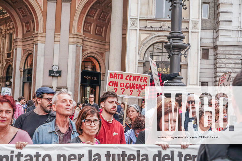 IPA89502932 - Milan, October 10, 2026 A protest organized by local No Data Centers committees to demand a halt to the construction and operation of new data centers in the province of Milan.