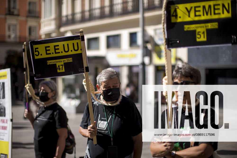 Protesters hold placards and wear nooses around their necks, during a rally against the death penalty in Callao Square in central Madrid. World Day Against the Death Penalty has been observed every October 10th since 2003. Madrid Spain - ZUMAs197 20261010_aaa_s197_026