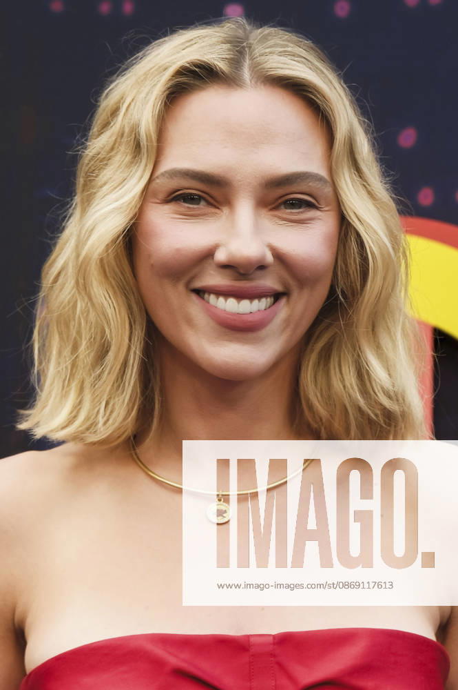 Scarlett Johansson at the premiere of the Netflix animated film *Ray Gunn* at the 70th BFI London Film Festival 2026 at the Royal Festival Hall in London, October 10, 2026 Foto:xJ.xEdwardsx xFuturexImagex gunn_6033
