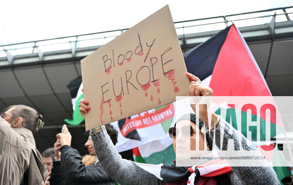 Demonstrators march in Brussels to commemorate Palestinians who lost their lives in Gaza BRUSSELS, BELGIUM - OCTOBER 10: Hundreds of demonstrators gather outside Brussels-Midi railway station before marching toward the Israeli Embassy to commemorate Palestinians who lost their lives in Gaza and call for political measures against Israel, in Brussels, Belgium, on October 10, 2026. Dursun Aydemir Anadolu Brussels Belgium. Editorial use only. Please get in touch for any other usage.