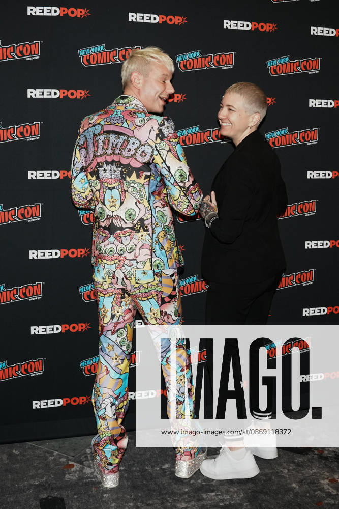 Drag queen and actor JIMBO and writer director JEM GARRARD pose for a photo as Tubi presents R.L. Stine s Pumpkin 2 at the 2026 NY Comic Con at the Javits Center on October 10, 2026 in New York. New York USA - ZUMAb148 20261010_zap_b148_011