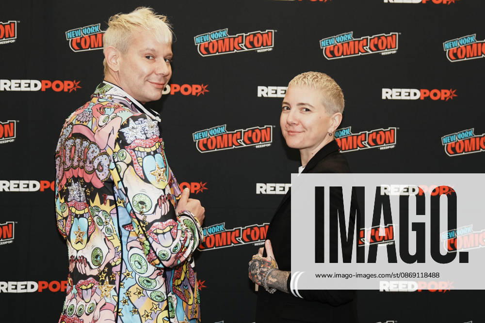 Drag queen and actor JIMBO and writer director JEM GARRARD pose for a photo as Tubi presents R.L. Stine s Pumpkin 2 at the 2026 NY Comic Con at the Javits Center on October 10, 2026 in New York. New York USA - ZUMAb148 20261010_zap_b148_014