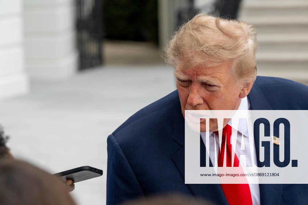 President DONALD TRUMP speaks to members of the media on the South Lawn of the White House before departing for Clarksville, Tennessee, where he is scheduled to attend a campaign rally in support of Republican candidates ahead of the November midterm elections. Washington United States - ZUMAk206 20261010_znp_k206_021