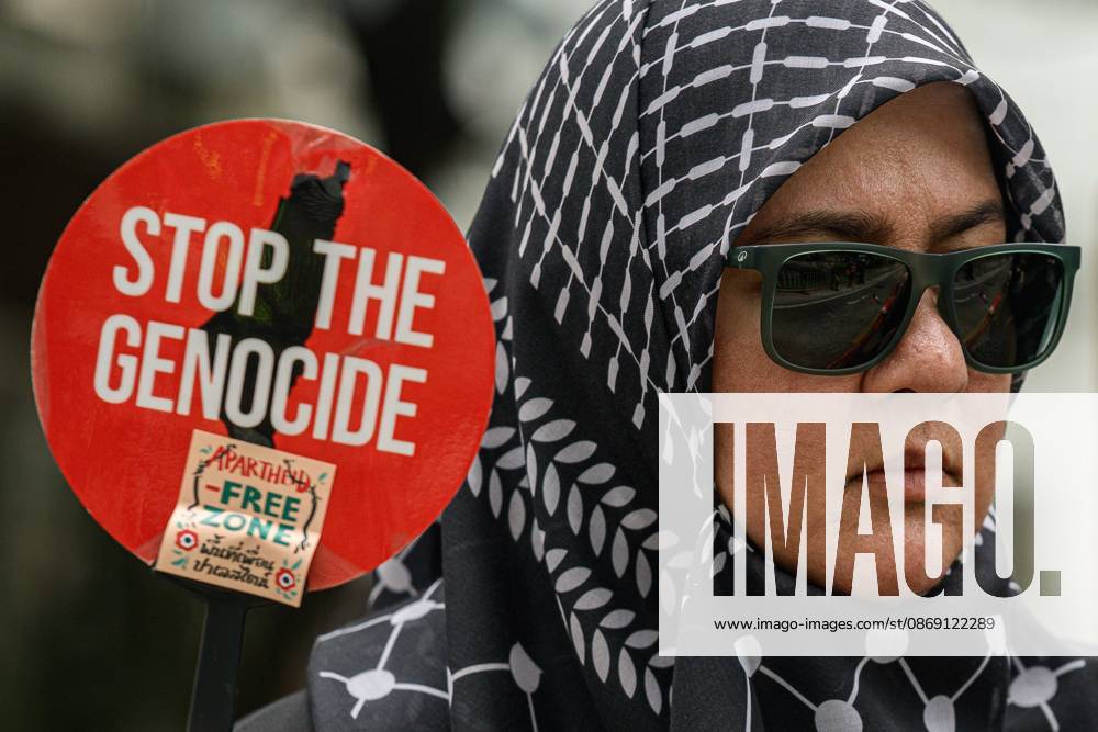 Pro-Palestinian protesters rally in Bangkok BANGKOK, THAILAND, OCTOBER 10, 2026: Pro-Palestinian demonstrators gather outside the Israeli Embassy in Bangkok during a protest marking 1,100 days since the start of the war in Gaza. Participants held portraits of Palestinians killed during the conflict for three minutes in an action titled Every Life Isn t Just a Number, symbolizing three years of war. The demonstration was held as part of a Global Action Day for Palestine. Bangkok Thailand