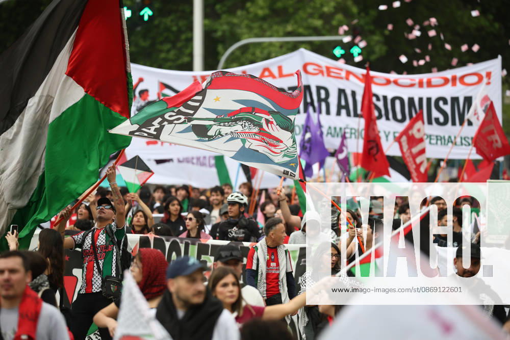 Santiago, October 10, 2026: March for Palestine organized by the Global Action for Palestine (GAFP) alliance along Alameda Street in downtown Santiago. Dragomir Yankovic, Aton Chile, Santiago, Chile. Aton 1198358