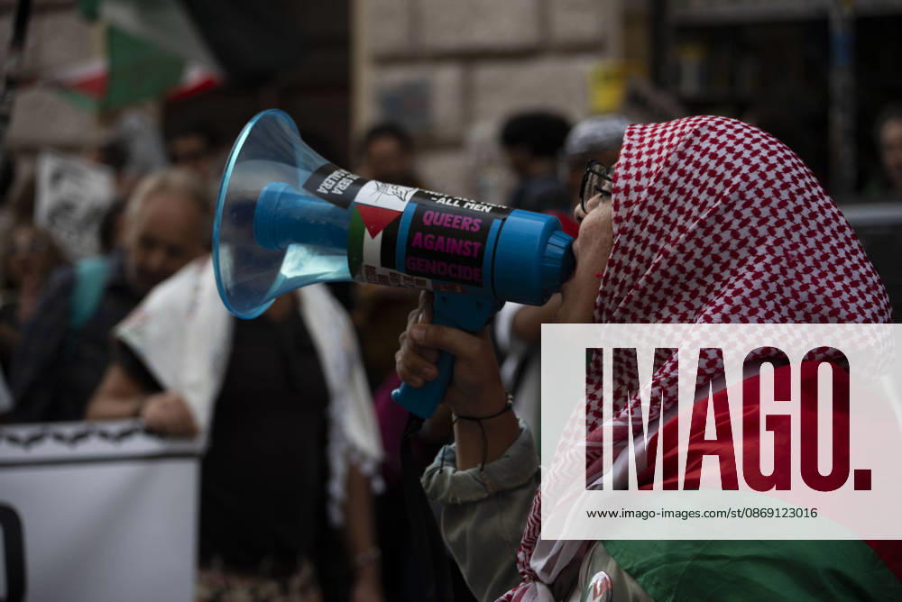 IPP Photo by Diego Nangano, Rome, October 10, 2026. Pro-Palestine demonstration; the photo shows a detail of the demonstration. Italy Photo Press World Copyright