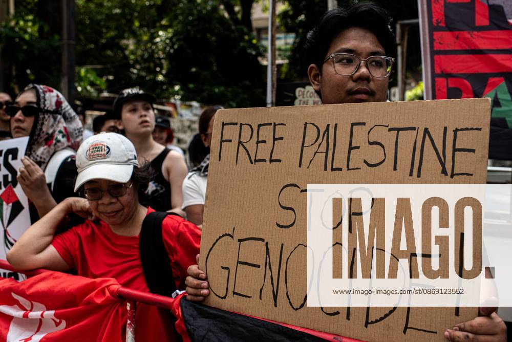 BANGKOK, THAILAND Ã¢â‚¬ OCTOBER 10, 2026: Pro-Palestine protesters and activists gather outside the Israeli Embassy in Bangkok to demand a permanent ceasefire in Gaza and express solidarity with the Palestinian people. The demonstration highlights calls for an end to hostilities in Gaza and continued international attention to the humanitarian situation affecting Palestinians. Protesters gathered outside the diplomatic mission to voice their demands and show support for Palestinians amid the ongoing conflict. The demonstration forms part of international solidarity actions calling for a ceasefire and greater protection for civilians in Gaza. Bangkok Thailand - ZUMAq101 20261010_zna_q101_152