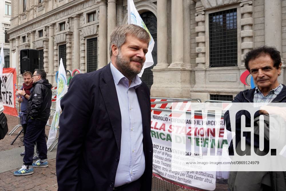 MILAN, ITALY †OCTOBER 10, 2026: Protesters gather for a sit-in in Piazza della Scala in central Milan to oppose the development of new data centers across Lombardy and Italy. The demonstration is organized by the Rete dei Comitati No Data Center (No Data Center Committee Network), which is calling for a moratorium on permits for new facilities. The group also urges public authorities to conduct thorough environmental, urban planning and regional assessments before approving projects. For approved facilities that have not yet begun operating, campaigners are calling for reviews to be reopened if potential microclimate effects and cumulative impacts with existing facilities were not adequately assessed. - ZUMAq101 20261010_zna_q101_175
