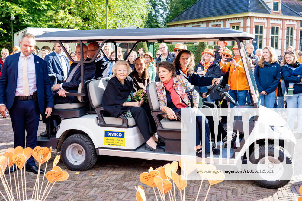 Apeldoorn Princess Beatrix attended the 7th edition of Het Oranjepad around palace Het Loo in Apeldoorn. Â