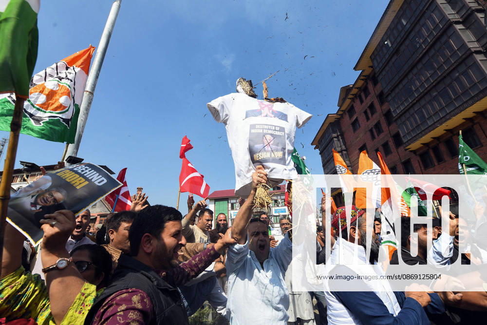 Protest erupts in Srinagar Srinagar, Oct 10 (ANI): INDIA bloc alliance party s workers and supporters burn an effigy during a protest against Chief Election Commissioner Gyanesh Kumar, in Srinagar on Saturday. Srinagar Jammu and Kashmir India