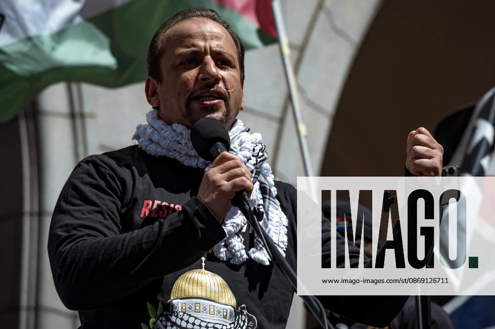 Pro-Palestine Global Mass March in Cape Town Dr Khalid Al Awaisi addresses pro-Palestinian supporters during a mass protest in Cape Town, South Africa, 10 October 2026. Thousands of people marched through central Cape Town as part of a coordinated Global Day of Action for Palestine. More than 200 organisations mobilised demonstrations across at least 60 countries and 250 locations, marking three years since the start of Israels military campaign in Gaza. Cape Town was the centre of the African leg, with 32 actions across 10 countries. Cape Town South Africa