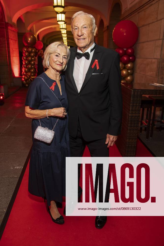 ABB HOPEGALA: Angelika and Eduard Geyer, a married couple, were guests on the red carpet at the 2026 Hope Gala at the Schauspielhaus Dresden on October 10, 2026, in Dresden, Saxony, Germany