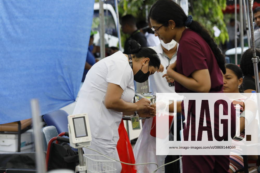 (261010) -- PENONOME, Oct. 10, 2026 -- Patients receive treatment at a temporary shelter after being evacuated from a damaged hospital in Penonome, Panama, Oct. 10, 2026. Panama declared a state of emergency on Saturday to coordinate relief efforts and assist communities affected by a powerful earthquake that struck the country Friday. (Photo by Xinhua) PANAMA-PENONOME-EARTHQUAKE-AFTERMATH DanielxGonzalez