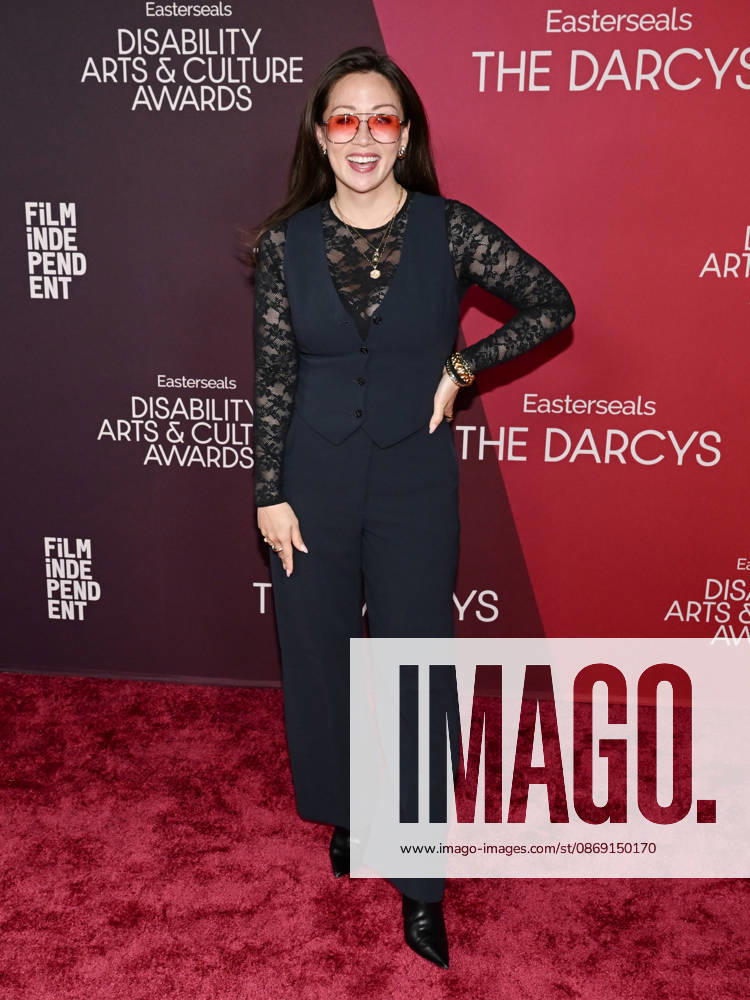 American actress, director, and producer FIONA RENE, 38, attends the inaugural Easterseals Disability Arts & Culture Awards DARCYS Awards red carpet. Santa Monica USA - ZUMAb173 20261010_aap_b173_036