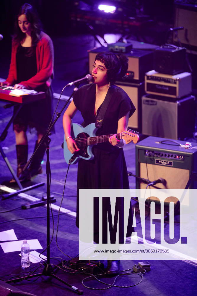 The Syd Barrett 80th Birthday Concert, The Corn Exchange, Cambridge, UK, 10 October 2026. 10 October 2026: Scottish singer songwriter Radhika Meera Dade (known professionally as Radhika) plays The Syd Barrett 80th Birthday Concert at The Corn Exchange, Cambridge, UK., Credit:Stuart Hogben Avalon