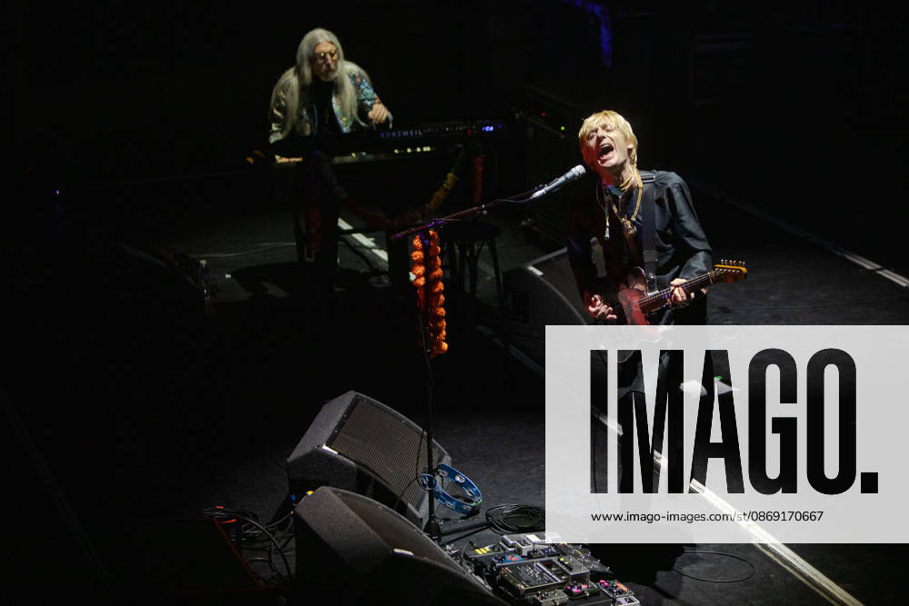 The Syd Barrett 80th Birthday Concert, The Corn Exchange, Cambridge, UK, 10 October 2026. 10 October 2026: English psychedelic rock band Kula Shaker play The Syd Barrett 80th Birthday Concert at The Corn Exchange, Cambridge, UK., Credit:Stuart Hogben Avalon