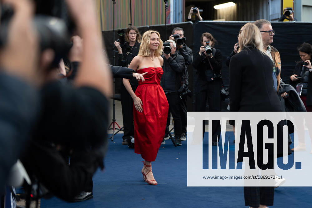 Scarlett Johansson attends the Ray Gunn Gala during the 70th BFI London Film Festival at The Royal Festival Hall. London United Kingdom - ZUMAs197 20261010_aaa_s197_595
