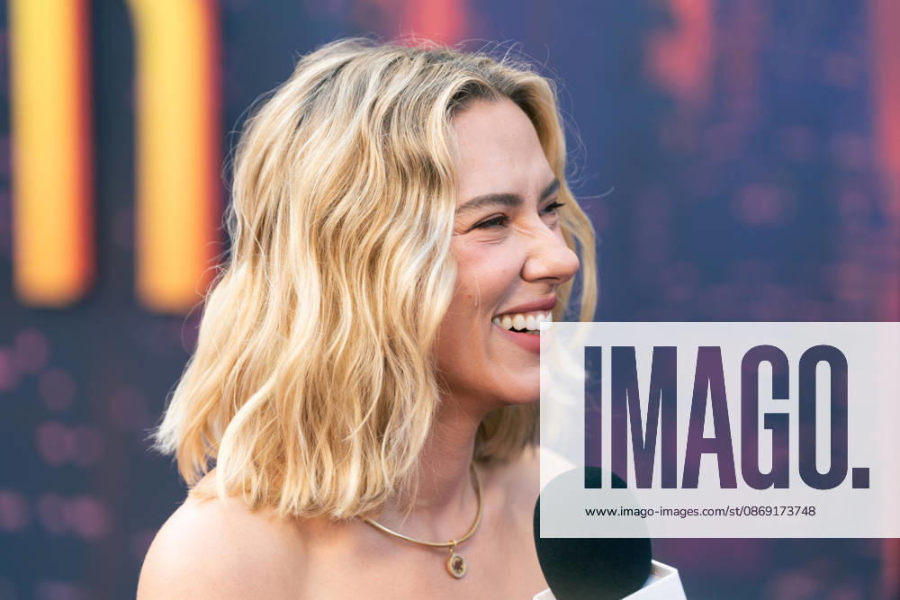 Scarlett Johansson attends the Ray Gunn Gala during the 70th BFI London Film Festival at The Royal Festival Hall. London United Kingdom - ZUMAs197 20261010_aaa_s197_602