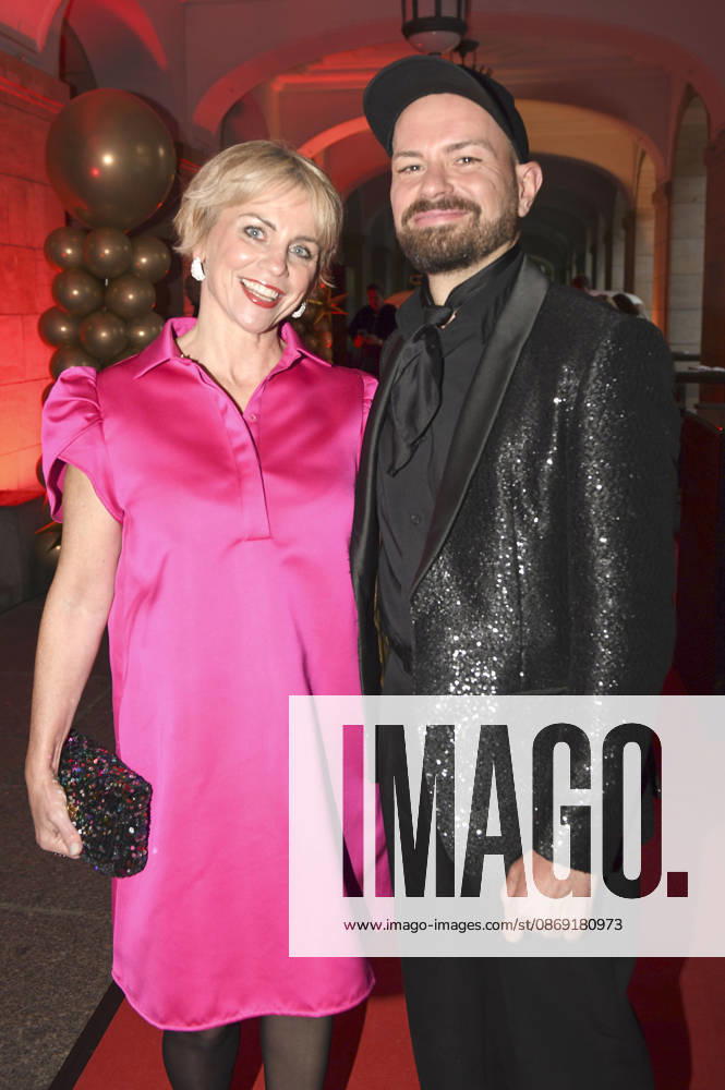 Gisa Zach and Christian Kühn at the 18th Hope Gala 2026 at the Schauspielhaus Dresden, October 10, 2026 Foto:xM.xFischerx xFuturexImagex hope_6037