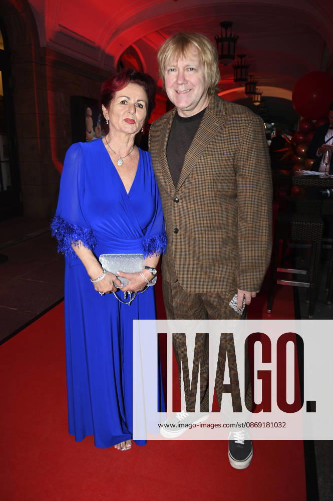 Viola Klein and Tobias Künzel at the 18th Hope Gala 2026 at the Schauspielhaus Dresden, October 10, 2026 Foto:xM.xFischerx xFuturexImagex hope_6060