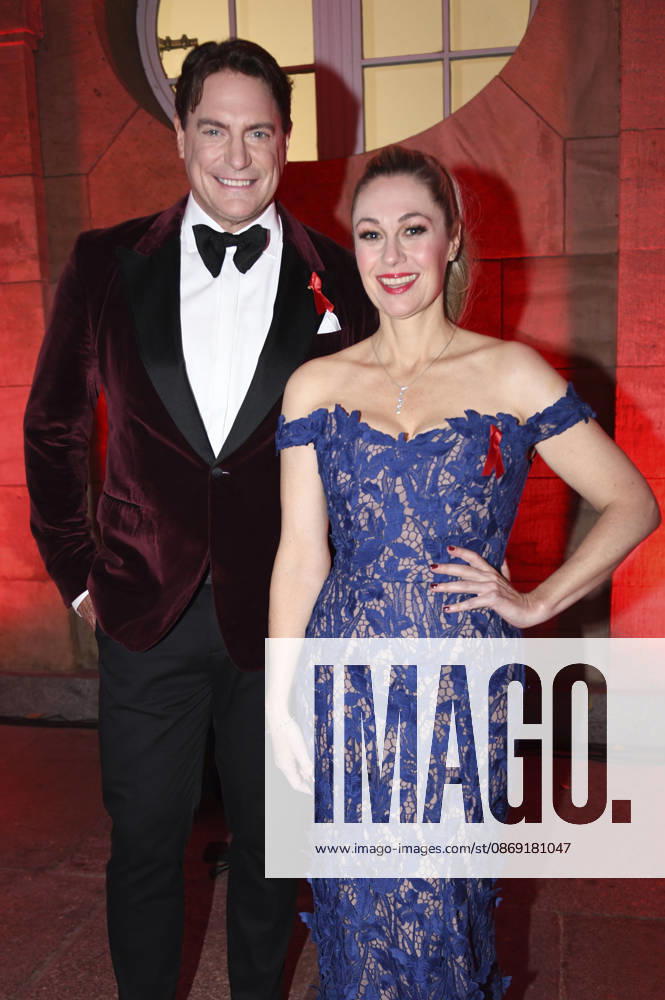 Benjamin Bieneck and Ruth Moschner at the 18 Hope Gala 2026 at the Schauspielhaus Dresden, October 10, 2026 Foto:xM.xFischerx xFuturexImagex hope_6074