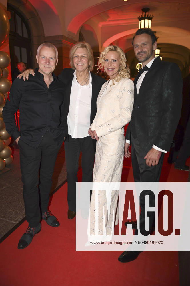 Dirk Michaelis, Ritchie Barton, Victoria Herrmann, and David Böthig at the 18 Hope Gala 2026 at the Schauspielhaus Dresden, October 10, 2026 Foto:xM.xFischerx xFuturexImagex hope_6087