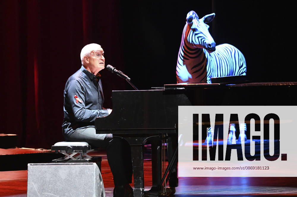 Dirk Michaelis at the 18th Hope Gala 2026 at the Schauspielhaus Dresden, October 10, 2026 Foto:xM.xFischerx xFuturexImagex hope_6106