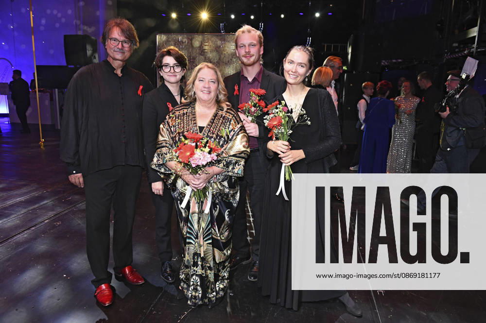 Kathy Kelly and Camerata Musikuss at the 18th Hope Gala 2026 at the Schauspielhaus Dresden, October 10, 2026 Foto:xM.xFischerx xFuturexImagex hope_6121