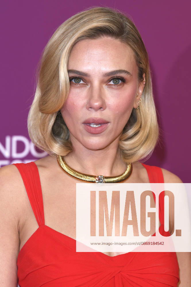 Scarlett Johansson at the premiere of the film *Paper Tiger* at the 70th BFI London Film Festival 2026 at the Royal Festival Hall in London, October 10, 2026 Foto:xS.xFuturexImagex paper_6030