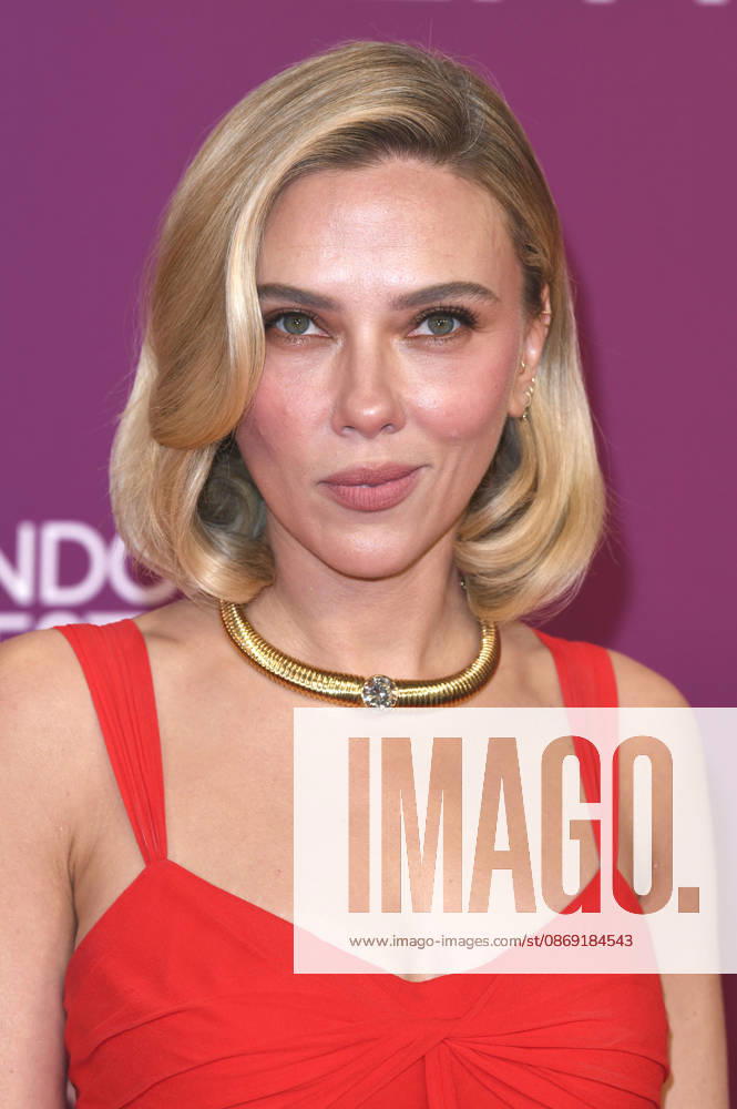Scarlett Johansson at the premiere of the film *Paper Tiger* at the 70th BFI London Film Festival 2026 at the Royal Festival Hall in London, October 10, 2026 Foto:xS.xFuturexImagex paper_6031