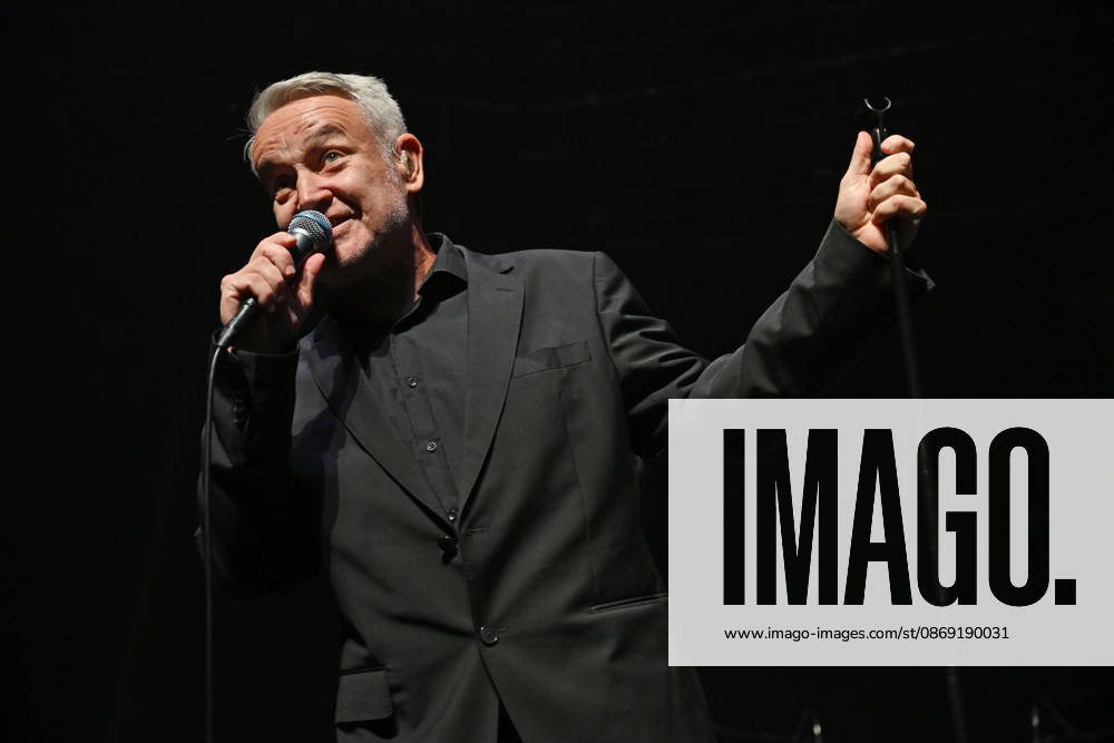 ˜Gene performing at Roundhouse, London LONDON, ENGLAND - OCTOBER 10: Martin Rossiter of ˜Gene performing at Roundhouse, Chalk Farm on October 10 in London, England. CAP MAR MAR Great Britain UK
