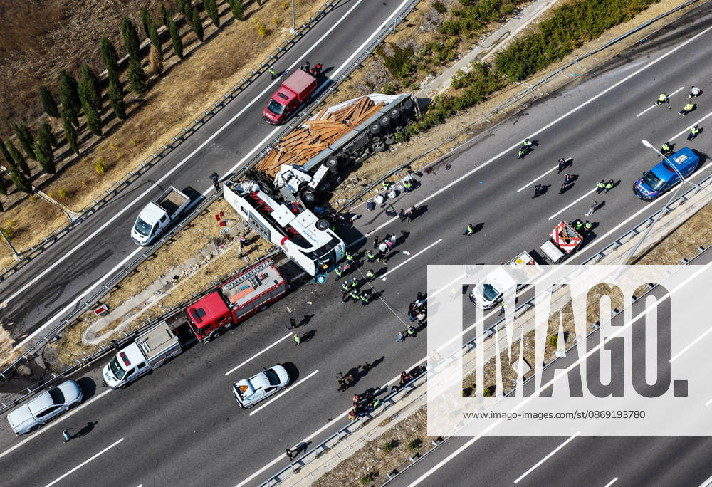 11 killed, 27 injured in tour bus crash in western Turkiye MANISA, TURKIYE - OCTOBER 11: An aerial view of the accident site after a tow truck and a tour bus collided in the Akhisar district of Manisa, Turkiye, on October 11, 2026. At least 11 people were killed and 27 others injured in the crash, with firefighters, police and medical teams dispatched to the scene. Mahmut Serdar Alakus Anadolu Manisa Turkey. Editorial use only. Please get in touch for any other usage.