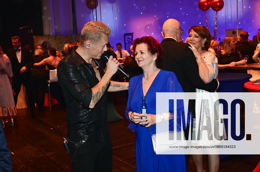 Milan Devinne and Viola Klein at the 18 Hope Gala 2026 at the Schauspielhaus Dresden, October 10, 2026 Foto:xM.xWehnertx xFuturexImagex hope_6233