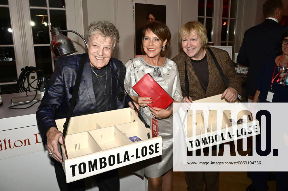 Dieter Quaster Hertrampf, Janina Hartwig, and Tobias Künzel at the 18th Hope Gala 2026 at the Schauspielhaus Dresden, October 10, 2026 Foto:xM.xWehnertx xFuturexImagex hope_6225
