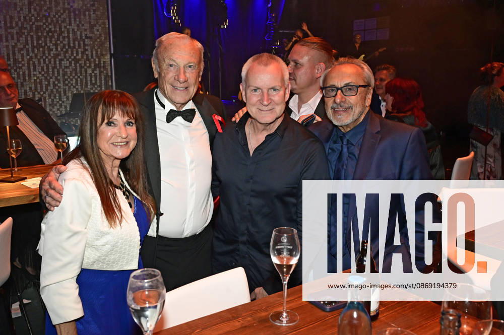 Christine Stumph, Eduard Geyer, Dirk Michaelis, and Wolfgang Stumph at the 18th Hope Gala 2026 at the Schauspielhaus Dresden, October 10, 2026 Foto:xM.xWehnertx xFuturexImagex hope_6271