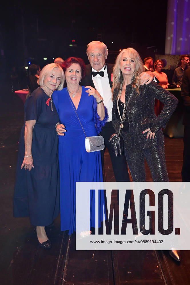 Angelika Geyer, Viola Klein, Eduard Geyer, and Petra Zieger at the 18th Hope Gala 2026 at the Schauspielhaus Dresden, October 10, 2026 Foto:xM.xWehnertx xFuturexImagex hope_6293