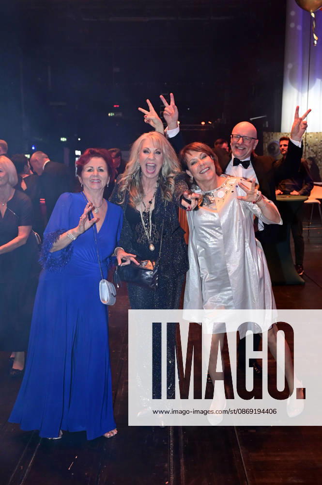 Viola Klein, Petra Zieger, Janina Hartwig, and Alexander Putz at the 18 Hope Gala 2026 at the Schauspielhaus Dresden, October 10, 2026 Foto:xM.xWehnertx xFuturexImagex hope_6297