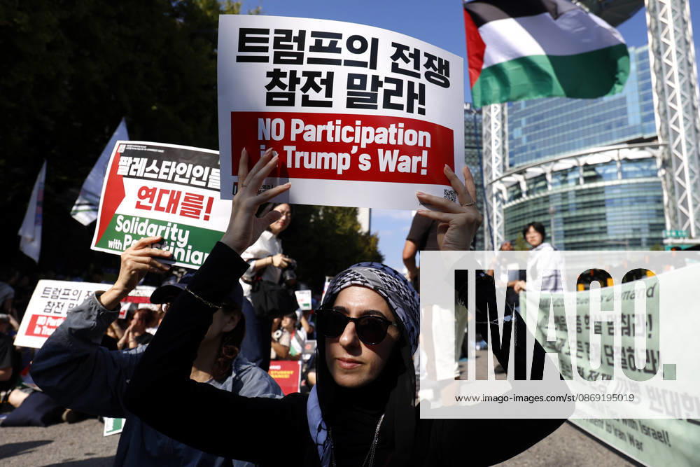 Protest condemning Gaza conflict in Seoul Demonstrators march with placards to protest Israel s attacks in the Gaza Strip, in Seoul, South Korea, on October 11, 2026 . The rally was held aa part of the Global Action for Palestine, a coordinated international mobilization held on October 10 11 marking three years since the 2023 Hamas attacks and the ensuing war. Seoul South Korea