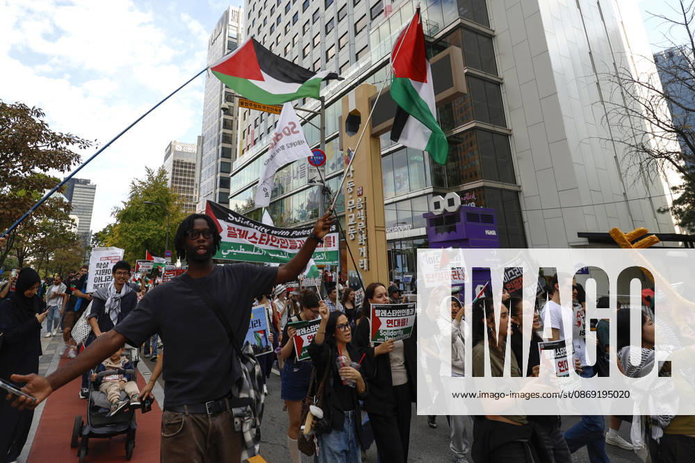 Protest condemning Gaza conflict in Seoul Demonstrators march with placards to protest Israel s attacks in the Gaza Strip, in Seoul, South Korea, on October 11, 2026 . The rally was held aa part of the Global Action for Palestine, a coordinated international mobilization held on October 10 11 marking three years since the 2023 Hamas attacks and the ensuing war. Seoul South Korea