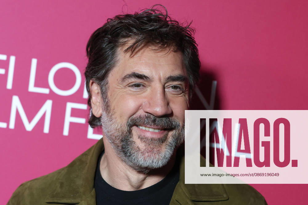 JAVIER BARDEM attends the premiere of Ã¢â‚¬oeThe BelovedÃ¢â‚¬Â during the 70th BFI London Film Festival at BFI IMAX in London London United Kingdom - ZUMAa279 20261011_zsp_a279_021