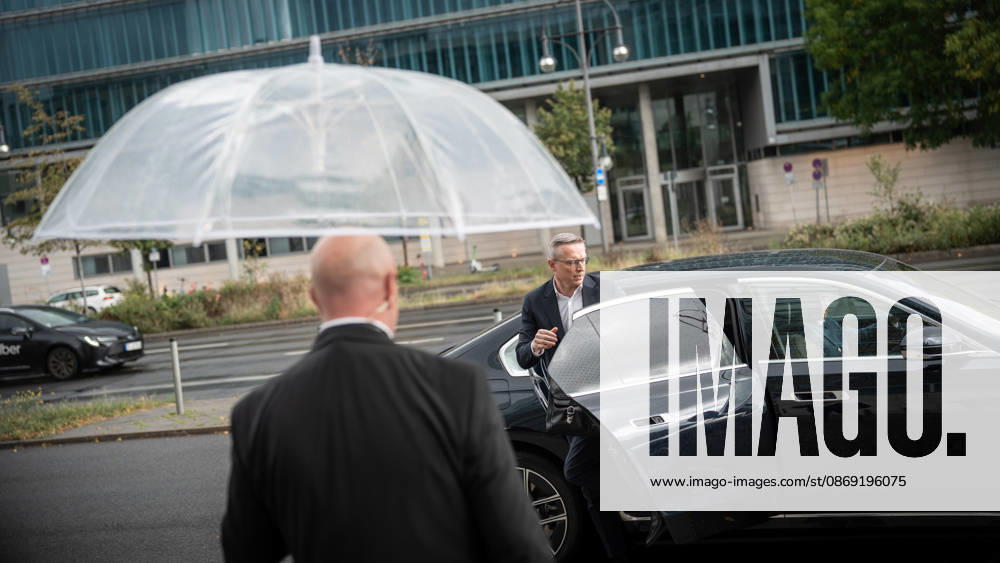 Karsten Wildberger, Federal Minister for Digital Affairs and State Modernization, upon his arrival at the CDU Germany Executive Committee Retreat in Berlin, October 2026, Berlin, Berlin, Germany, Konrad Adenauer House