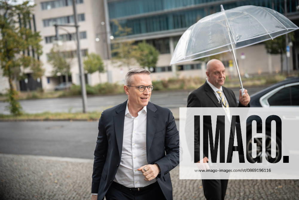 Karsten Wildberger, Federal Minister for Digital Affairs and State Modernization, upon his arrival at the CDU Germany Executive Committee Retreat in Berlin, October 2026, Berlin, Berlin, Germany, Konrad Adenauer House